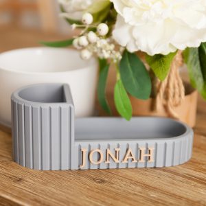 Personalised 3D-Printed Desk Organiser: Custom Name Edition Personalised 3D-Printed Desk Organiser: Custom Name Edition