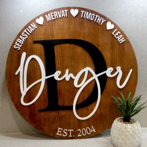 Personalised Custom Round Wood Sign: Handcrafted Elegance for Your Home! Personalised Custom Round Wood Sign: Handcrafted Elegance for Your Home!